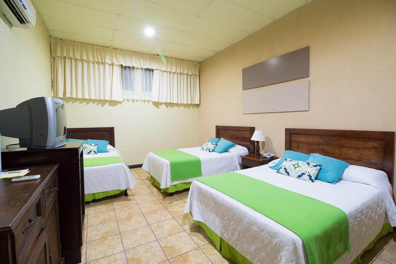 Resort Y Parque Acuatico Valle Dorado El Rosario المظهر الخارجي الصورة