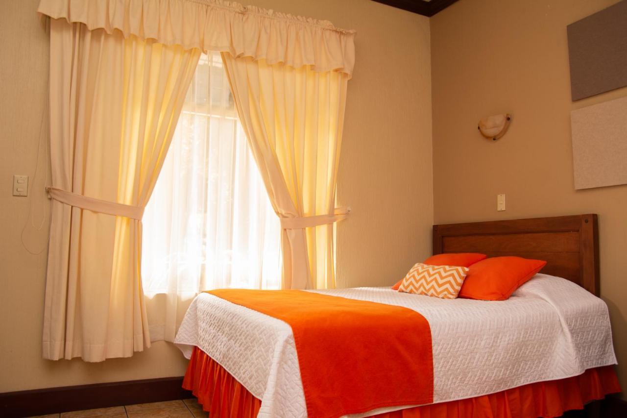 Resort Y Parque Acuatico Valle Dorado El Rosario المظهر الخارجي الصورة