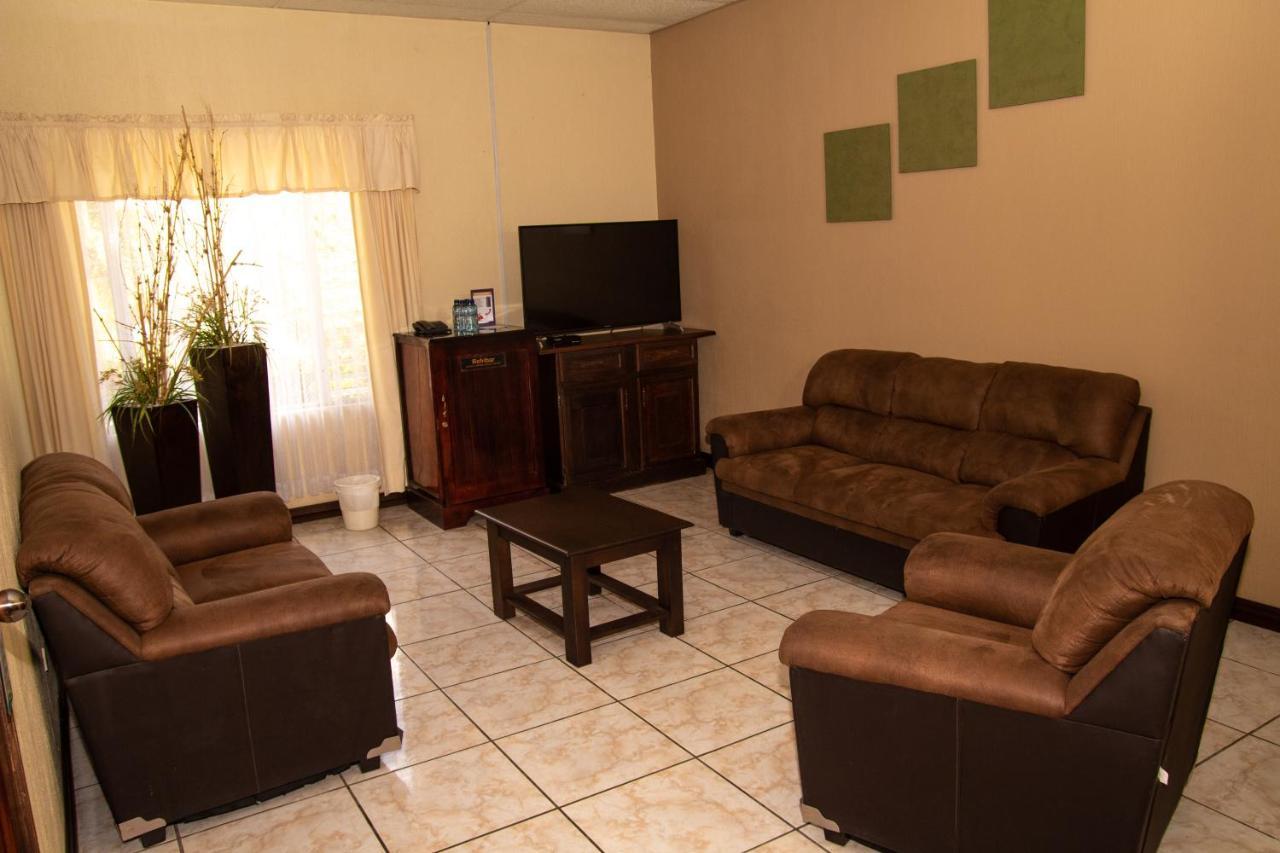 Resort Y Parque Acuatico Valle Dorado El Rosario المظهر الخارجي الصورة