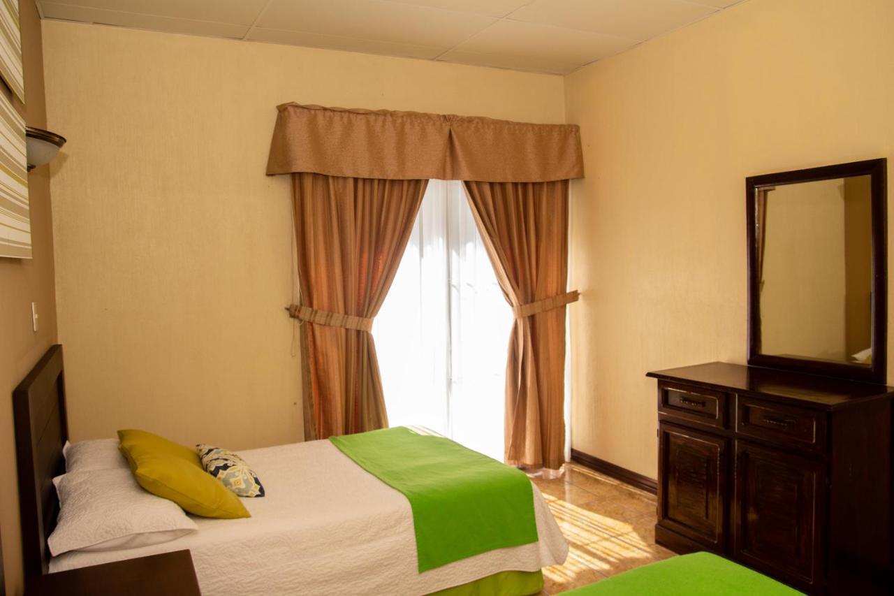 Resort Y Parque Acuatico Valle Dorado El Rosario المظهر الخارجي الصورة